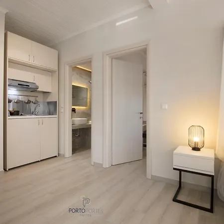Porto Portes Aparthotel 4*