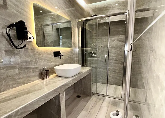 Porto Portes Nea Poteidaia