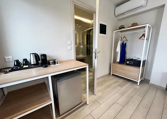 Aparthotel Porto Portes 4*