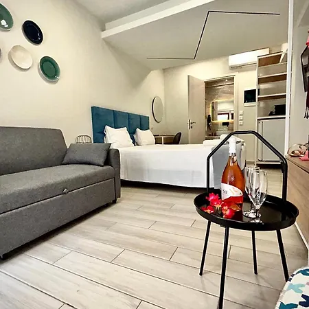 Porto Portes Aparthotel Nea Poteidaia