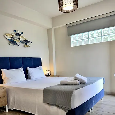Porto Portes Aparthotel *